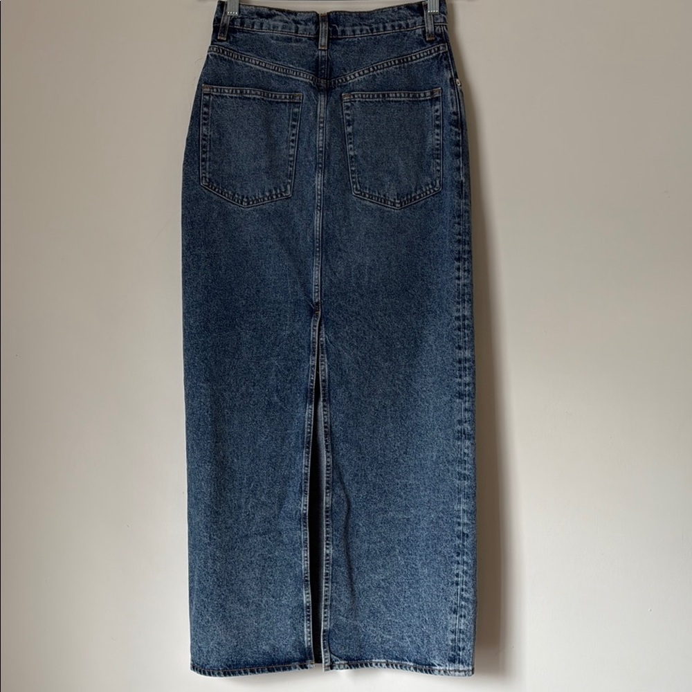 H&M Blue Pencil Skirt with Vintage Denim Look - Picture 4 of 5